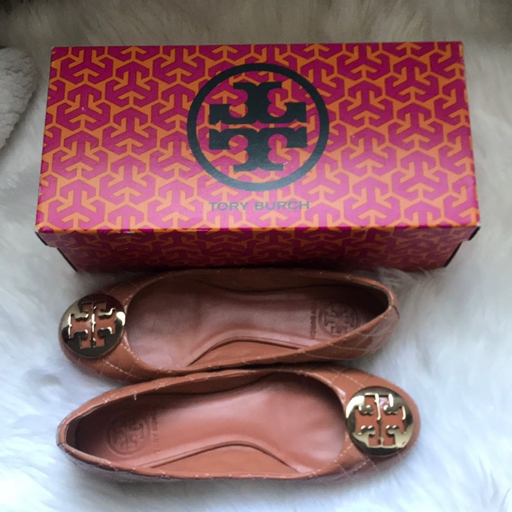 Quinn Ballet Flats